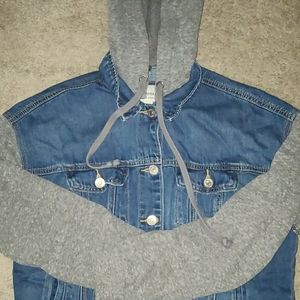 Forever 21 jeans sweater with hooded